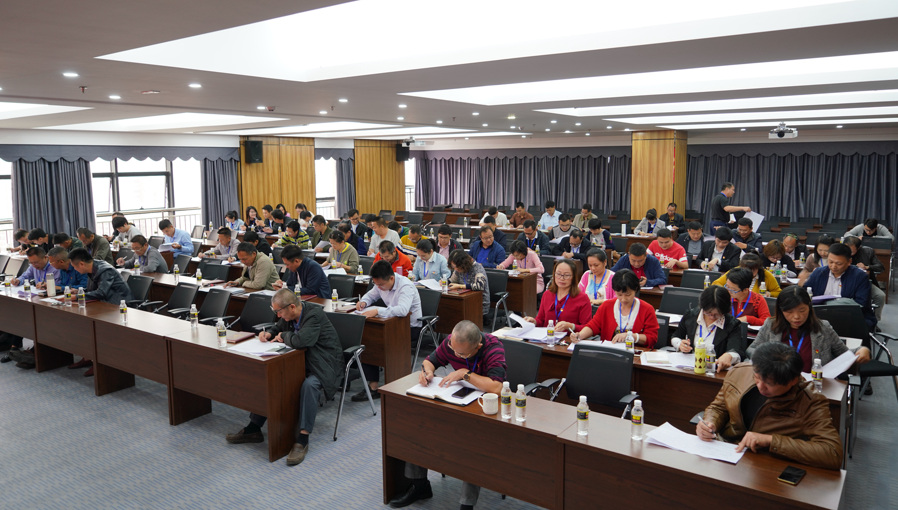 尊龙集团 (中国区)官方网站