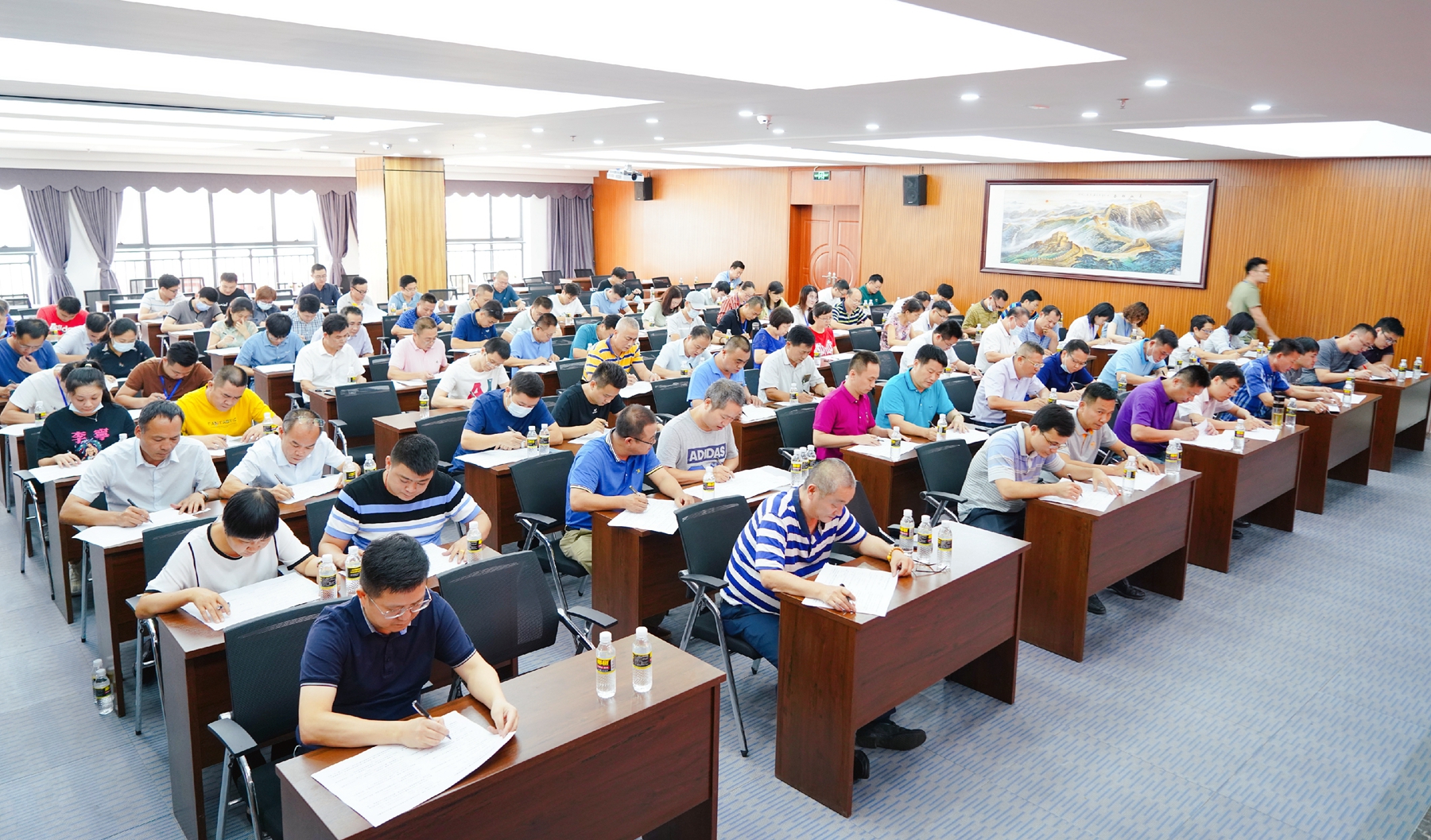 尊龙集团 (中国区)官方网站